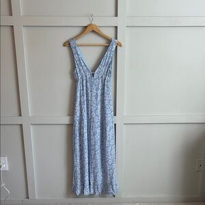 Deep V Blue Daisy Maxi Dress